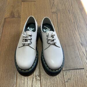 Dr. Marten's Platform oxford 31167 Pinky beige women's Size 5